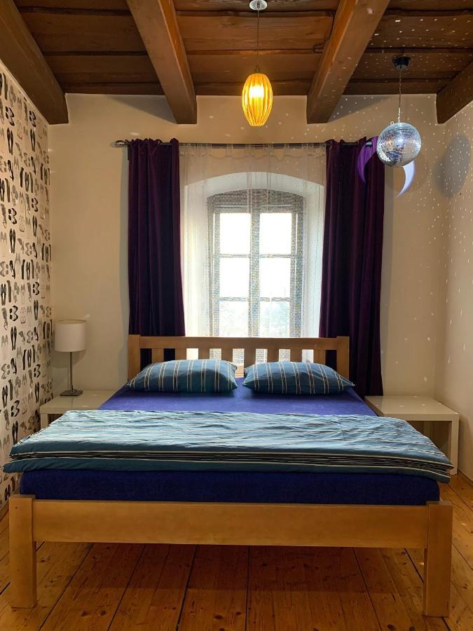 Vip Miku Apartman 2 Микулов Екстериор снимка